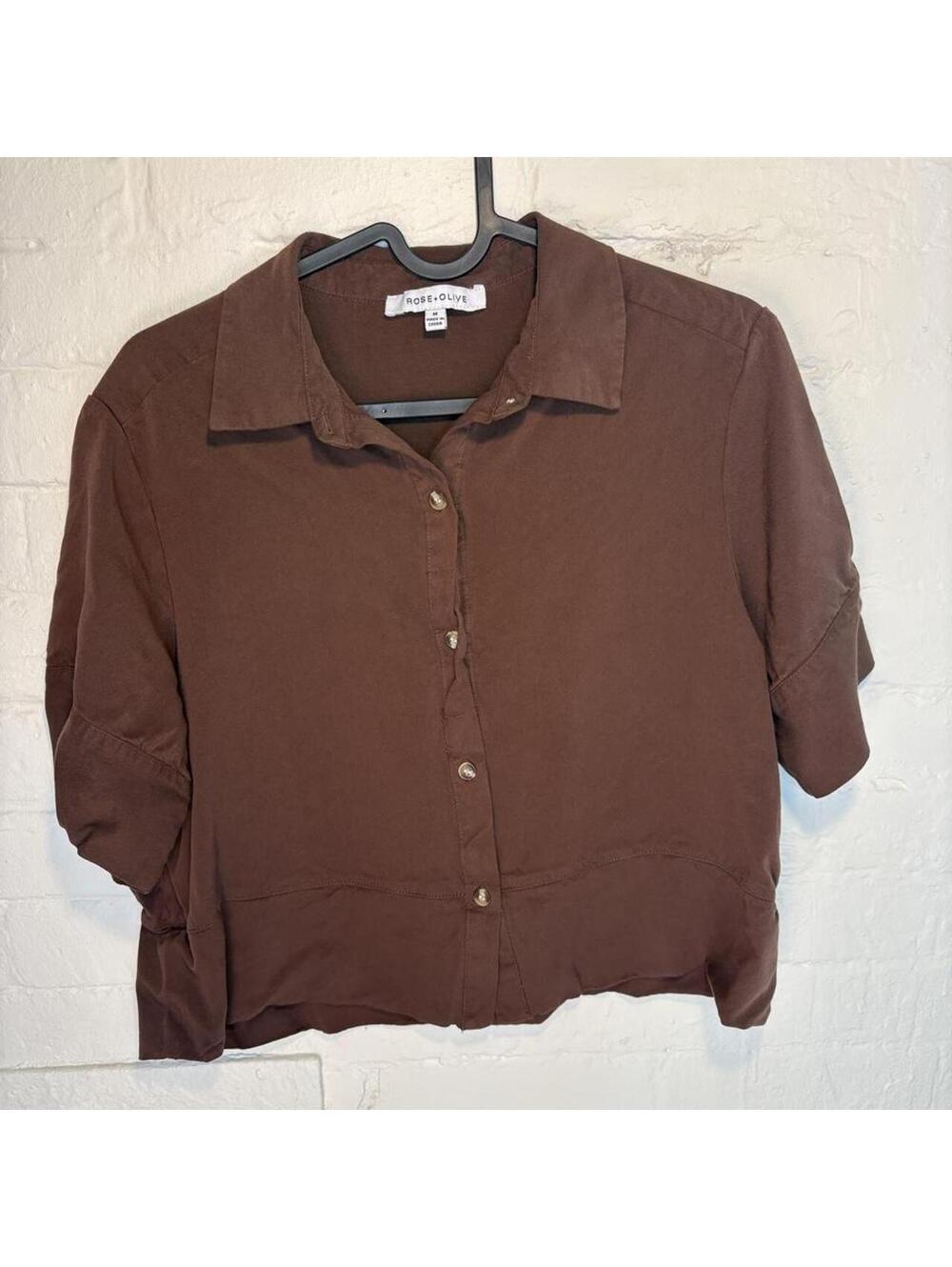 Brown cropped button up